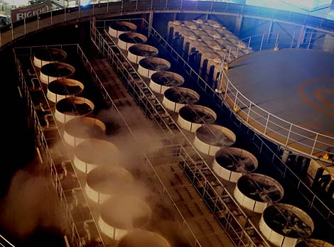 HEP FIVE �ϗ��ԁi���~�c�j�~�c�s�S���̖�i����